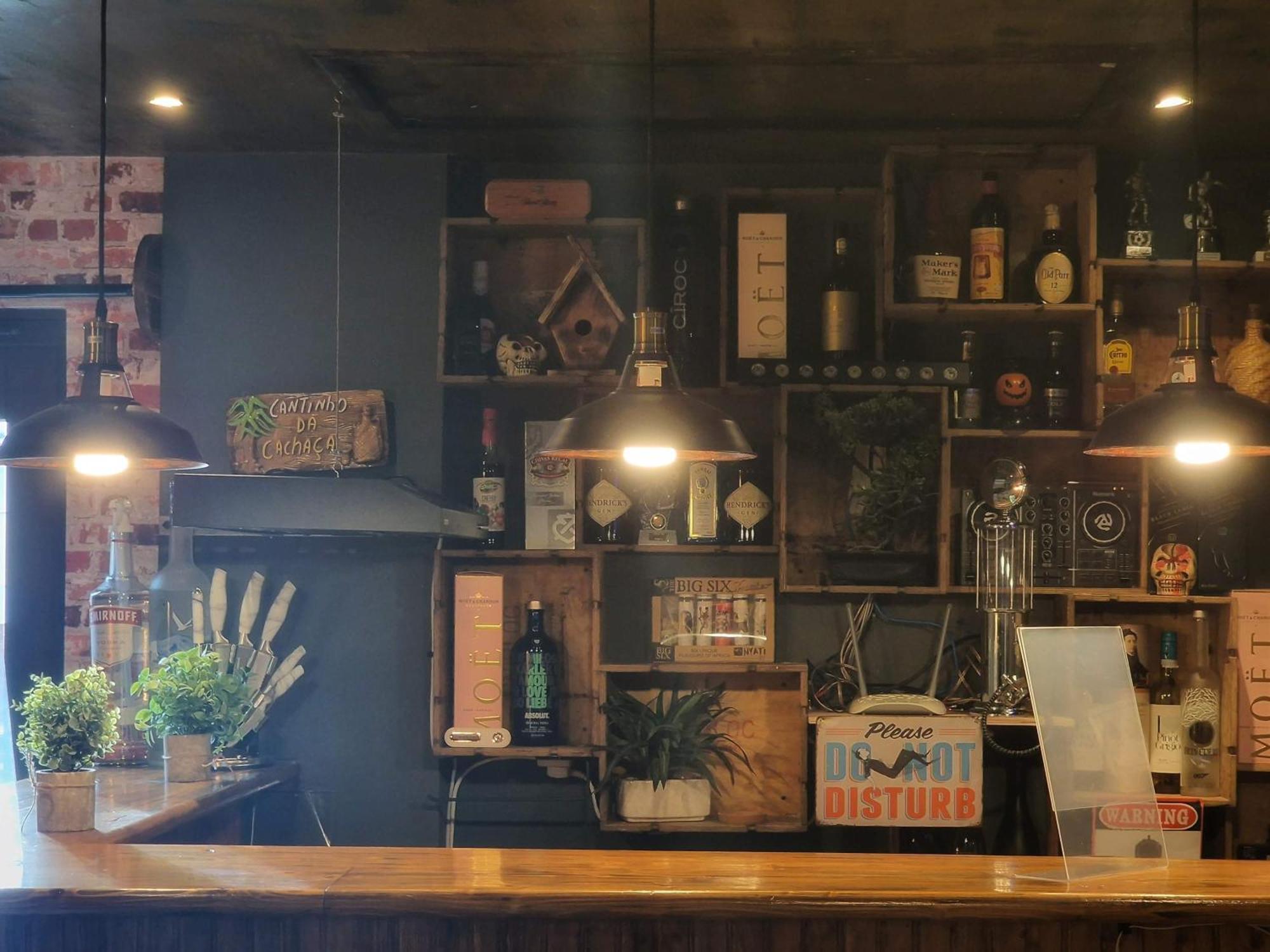 The Pub - Unique & Authentic Experience - Free Parking!, 5 Minutes From Airbus And The Mall Cribbs Bristol Exterior photo